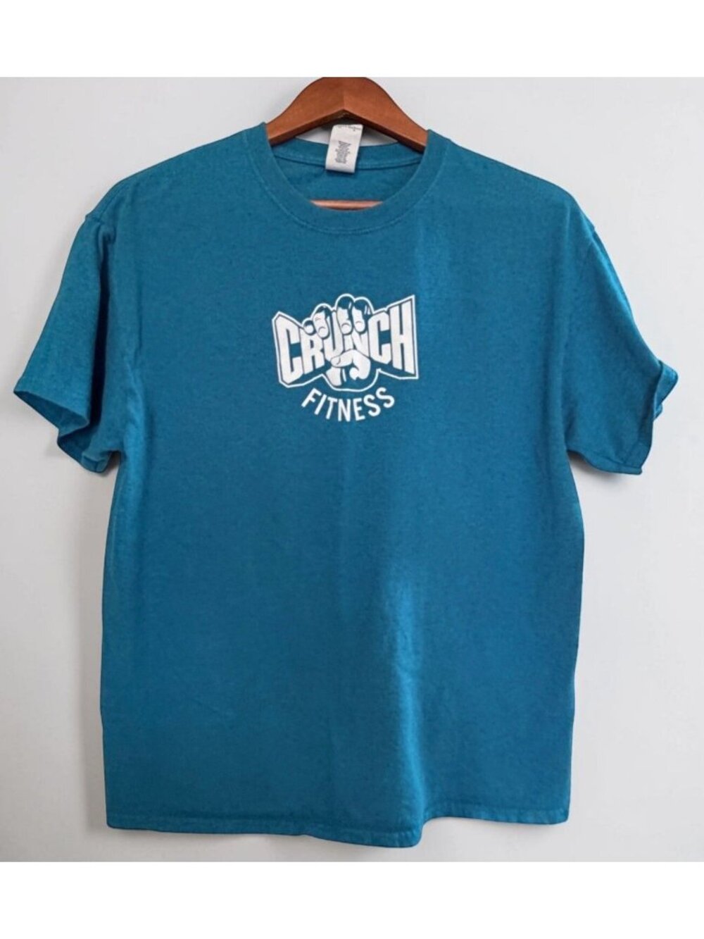 Crunch Fitness T-Shirt Size Large Blue White Logo Casual Fitness Gym Wear